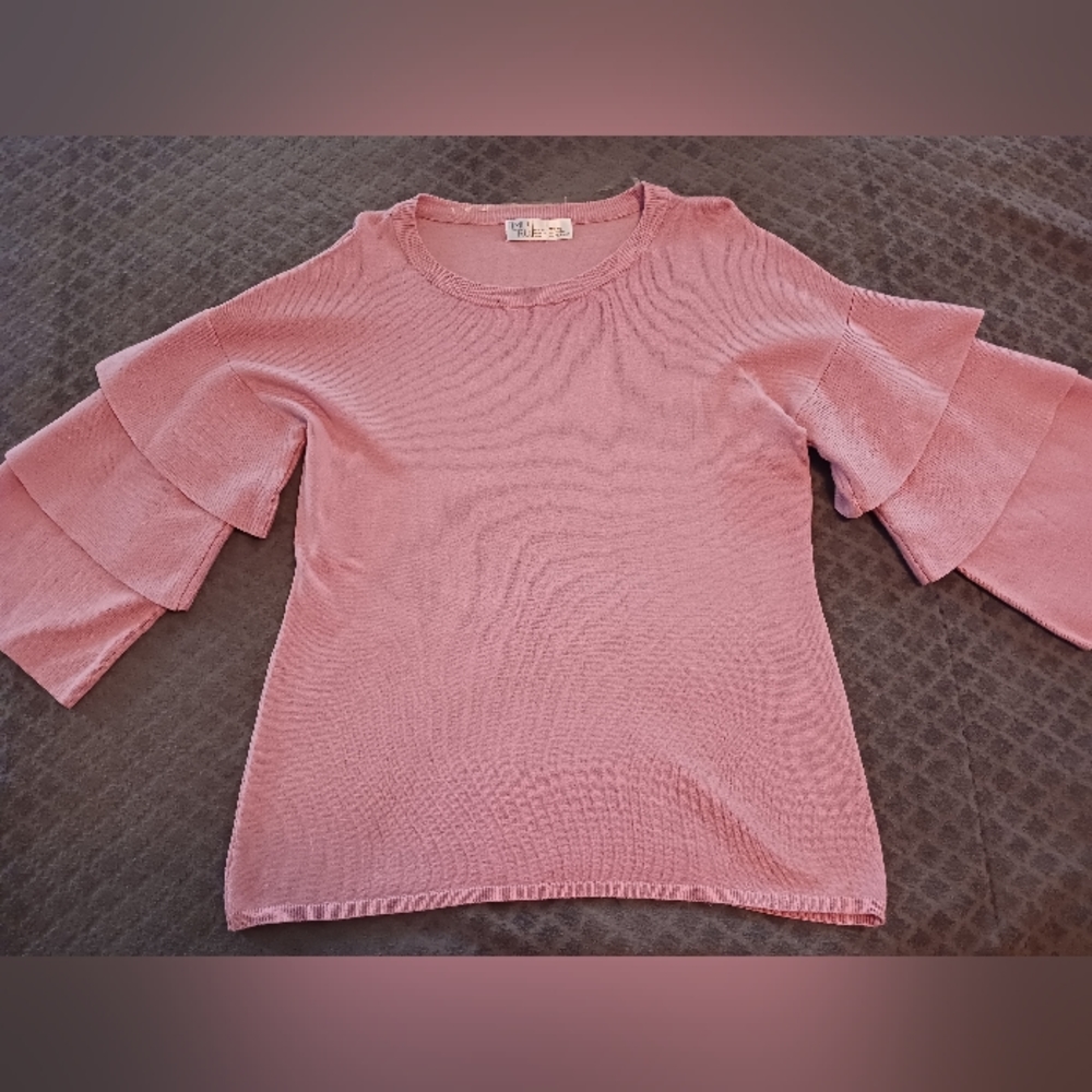 Time and Tru pink sweater
